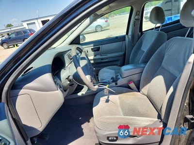 Zdjęcie 7 z 12 samochodu: 2003 FORD TAURUS VIN:1FAFP53U03A210863 - miniatura