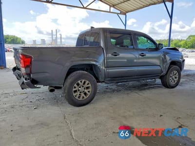 Trzecie zdjęcie samochodu z tyłu: 2019 TOYOTA TACOMA SR V6 VIN:3TMCZ5AN0KM201102 - miniatura