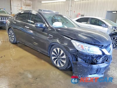 Czwarte zdjęcie samochodu z boku: 2015 HONDA ACCORD TOURING HYBRID VIN:1HGCR6F76FA006366 - miniatura