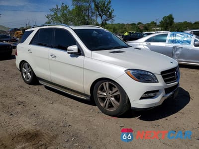 Czwarte zdjęcie samochodu z boku: 2013 MERCEDES-BENZ ML 350 4MATIC VIN:4JGDA5HB6DA137621 - miniatura