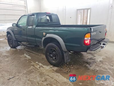 Drugie zdjęcie samochodu z przodu: 2002 TOYOTA TACOMA XTRACAB PRERUNNER VIN:5TESM92N32Z094744 - miniatura