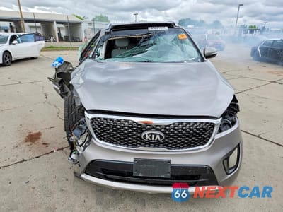 Piąte zdjęcie samochodu w środku: 2016 KIA SORENTO SX V6 VIN:5XYPK4A51GG131601 - miniatura
