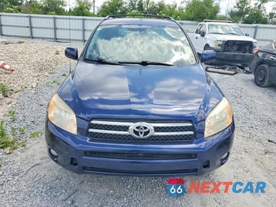 Piąte zdjęcie samochodu w środku: 2007 TOYOTA RAV4 LIMITED VIN:JTMZD31V875069751 - miniatura