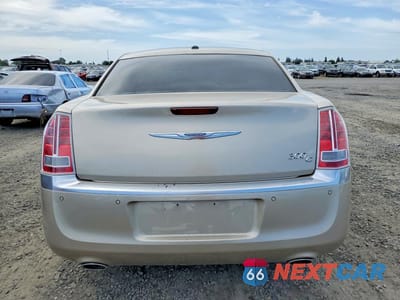 Zdjęcie 6 z 13 samochodu: 2012 CHRYSLER 300C LUXURY VIN:2C3CCAPT9CH253929 - miniatura