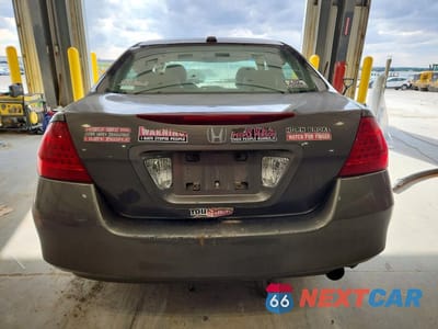 Zdjęcie 6 z 12 samochodu: 2006 HONDA ACCORD EX VIN:1HGCM56816A182999 - miniatura