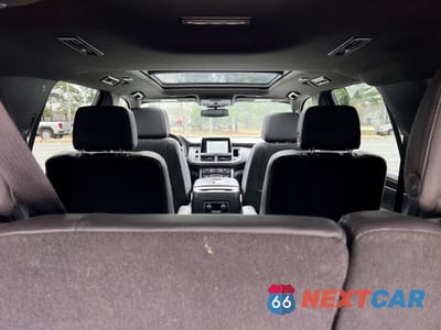 Zdjęcie 10 z 10 samochodu: 2023 CHEVROLET TAHOE K1500 LT VIN:1GNSKNKD1PR174611 - miniatura