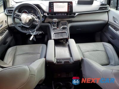 Zdjęcie 8 z 13 samochodu: 2023 TOYOTA SIENNA LIMITED 7-PASSENGER VIN:5TDZRKEC2PS163803 - miniatura