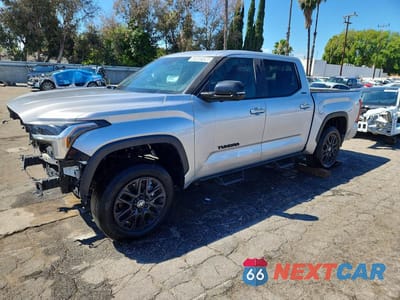 2025 TOYOTA TUNDRA LIMITED 5TFWA5DB7SX271860 - główne zdjęcie licytacji z USA - miniatura