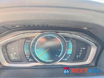Zdjęcie 9 z 13 samochodu: 2016 VOLVO XC60 T5 PREMIER VIN:YV4612RK7G2844586 - miniatura