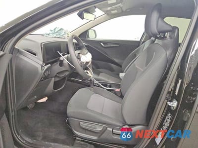 Zdjęcie 7 z 13 samochodu: 2026 KIA NIRO LX VIN:KNDCP3LE5T5328099 - miniatura