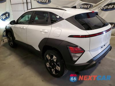 Drugie zdjęcie samochodu z przodu: 2025 HYUNDAI KONA VIN:KM8HBCAB5SU298356 - miniatura