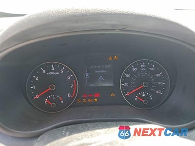 Zdjęcie 9 z 13 samochodu: 2019 KIA SPORTAGE EX VIN:KNDPN3AC8K7607686 - miniatura