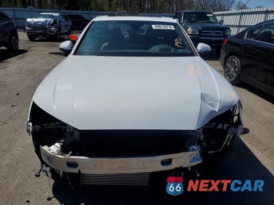 Piąte zdjęcie samochodu w środku: 2018 AUDI A4 PRESTIGE VIN:WAUFNBF43JA052037 - miniatura