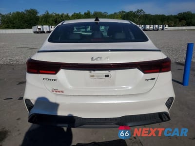 Zdjęcie 6 z 13 samochodu: 2023 KIA FORTE GT LINE VIN:3KPF54AD5PE562045 - miniatura