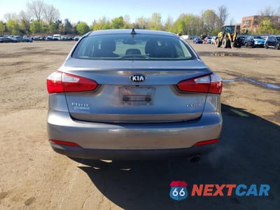 Zdjęcie 6 z 12 samochodu: 2014 KIA FORTE EX VIN:KNAFX4A88E5176772 - miniatura