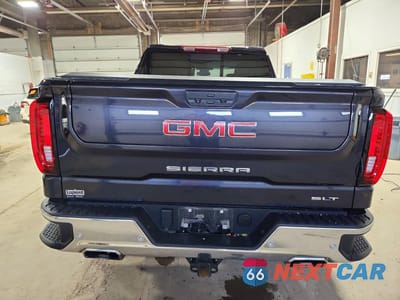 Zdjęcie 6 z 12 samochodu: 2024 GMC SIERRA K1500 SLT VIN:3GTUUDED6RG345762 - miniatura