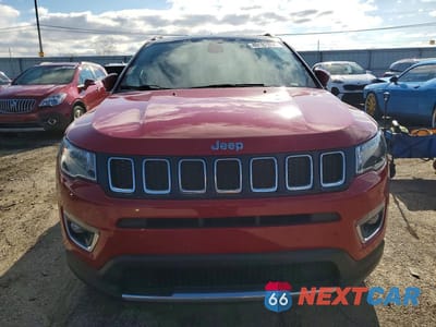 Piąte zdjęcie samochodu w środku: 2020 JEEP COMPASS LIMITED VIN:3C4NJDCB4LT168173 - miniatura