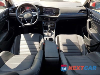 Zdjęcie 8 z 11 samochodu: 2024 VOLKSWAGEN JETTA SE VIN:3VW7M7BU4RM073701 - miniatura