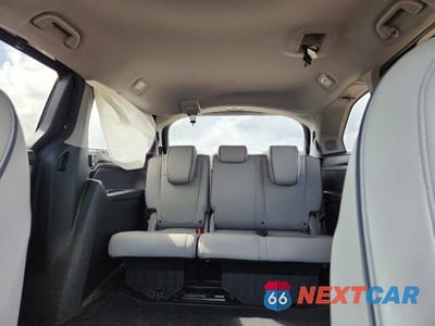 Zdjęcie 10 z 13 samochodu: 2022 HONDA ODYSSEY ELITE VIN:5FNRL6H9XNB056881 - miniatura