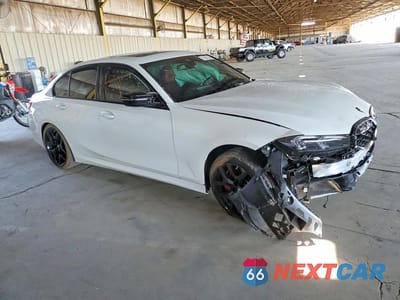 Czwarte zdjęcie samochodu z boku: 2025 BMW M340XI VIN:3MW69FT08S8F83647 - miniatura