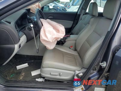 Zdjęcie 7 z 12 samochodu: 2018 ACURA ILX PREMIUM VIN:19UDE2F71JA009659 - miniatura