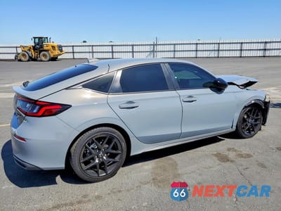Trzecie zdjęcie samochodu z tyłu: 2026 HONDA CIVIC SPORT VIN:19XFL2H86TE010812 - miniatura