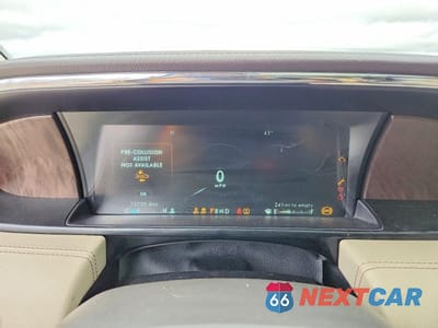 Zdjęcie 9 z 14 samochodu: 2019 LINCOLN NAVIGATOR RESERVE VIN:5LMJJ2LT9KEL11458 - miniatura
