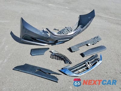 Zdjęcie 12 z 13 samochodu: 2014 HONDA CIVIC LX VIN:19XFB2F5XEE050597 - miniatura