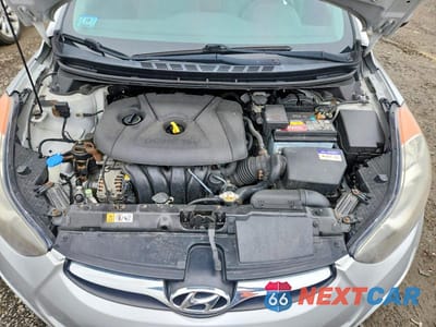 Zdjęcie 11 z 13 samochodu: 2013 HYUNDAI ELANTRA GLS VIN:KMHDH4AE0DU582770 - miniatura