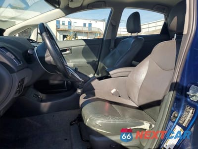 Zdjęcie 7 z 13 samochodu: 2010 TOYOTA PRIUS V VIN:JTDKN3DU7A0064871 - miniatura