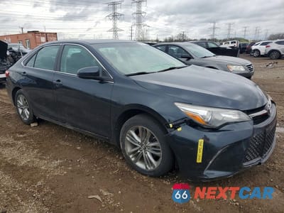Czwarte zdjęcie samochodu z boku: 2017 TOYOTA CAMRY SE VIN:4T1BF1FK2HU394137 - miniatura