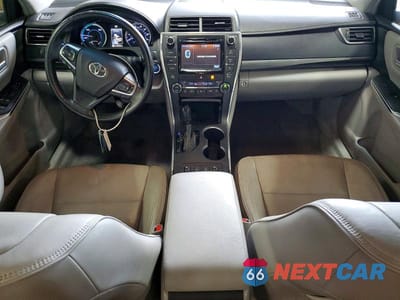 Zdjęcie 8 z 12 samochodu: 2017 TOYOTA CAMRY HYBRID XLE VIN:4T1BD1FK9HU212441 - miniatura
