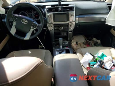 Zdjęcie 8 z 12 samochodu: 2019 TOYOTA 4RUNNER SR5 PREMIUM VIN:JTEBU5JR9K5683258 - miniatura