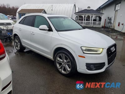 Czwarte zdjęcie samochodu z boku: 2015 AUDI Q3 PRESTIGE VIN:WA1GFCFS4FR001514 - miniatura