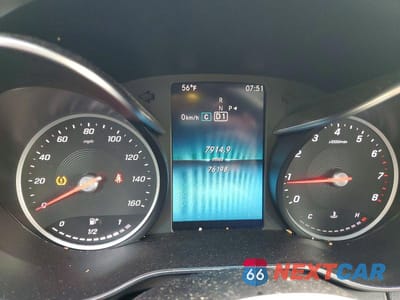 Zdjęcie 9 z 11 samochodu: 2019 MERCEDES-BENZ C 300 4MATIC VIN:55SWF8EB3KU288150 - miniatura