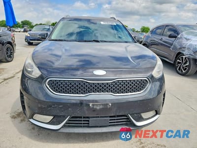 Piąte zdjęcie samochodu w środku: 2017 KIA NIRO EX VIN:KNDCC3LC3H5048196 - miniatura