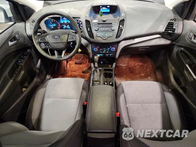 Zdjęcie 8 z 13 samochodu: 2017 FORD ESCAPE SE VIN:1FMCU9GD1HUC83264 - miniatura