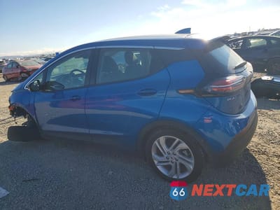 Drugie zdjęcie samochodu z przodu: 2023 CHEVROLET BOLT EV LT VIN:1G1FW6S01P4111290 - miniatura