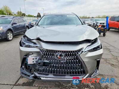 Piąte zdjęcie samochodu w środku: 2025 LEXUS NX 350H PREMIUM VIN:JTJGKCEZ8S5038399 - miniatura
