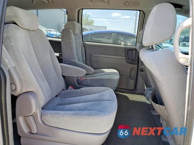 Zdjęcie 11 z 13 samochodu: 2008 KIA SEDONA LX VIN:KNDMB233086265264 - miniatura