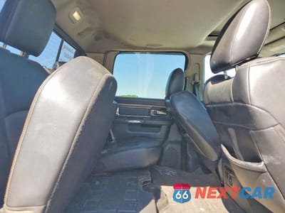 Zdjęcie 10 z 12 samochodu: 2015 RAM 2500 LARAMIE VIN:3C6UR5KL5FG581907 - miniatura