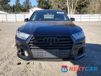Piąte zdjęcie samochodu w środku: 2017 AUDI Q7 PREMIUM PLUS VIN:WA1LAAF73HD048398 - miniatura