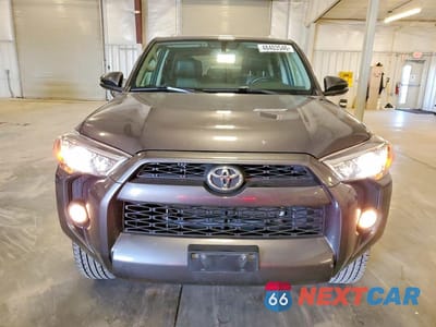 Piąte zdjęcie samochodu w środku: 2014 TOYOTA 4RUNNER SR5 PREMIUM VIN:JTEBU5JR2E5162337 - miniatura