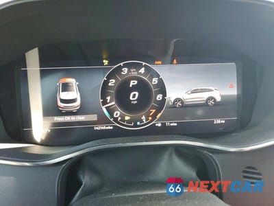 Zdjęcie 9 z 13 samochodu: 2022 JAGUAR F-PACE SVR VIN:SADCZ2EE9NA700690 - miniatura