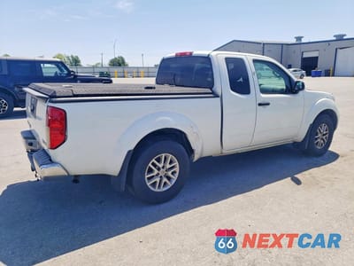 Trzecie zdjęcie samochodu z tyłu: 2018 NISSAN FRONTIER SV V6 VIN:1N6AD0CW1JN769178 - miniatura