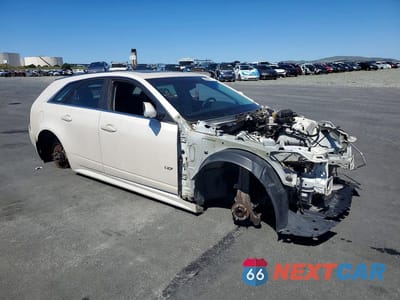 Czwarte zdjęcie samochodu z boku: 2011 CADILLAC CTS-V VIN:1G6DV8EP3B0161469 - miniatura