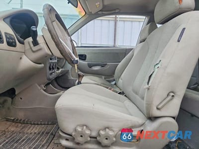 Zdjęcie 7 z 12 samochodu: 2003 HYUNDAI ACCENT GL VIN:KMHCG35C03U261988 - miniatura