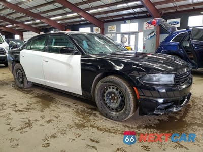 Czwarte zdjęcie samochodu z boku: 2018 DODGE CHARGER POLICE VIN:2C3CDXKT9JH201379 - miniatura