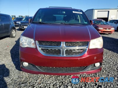 Piąte zdjęcie samochodu w środku: 2017 DODGE GRAND CARAVAN SXT VIN:2C4RDGCG5HR814272 - miniatura
