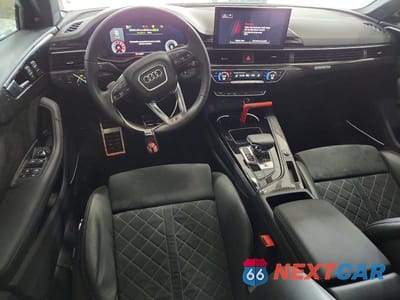 Zdjęcie 8 z 12 samochodu: 2022 AUDI S4 PREMIUM PLUS VIN:WAUB4AF4XNA044907 - miniatura